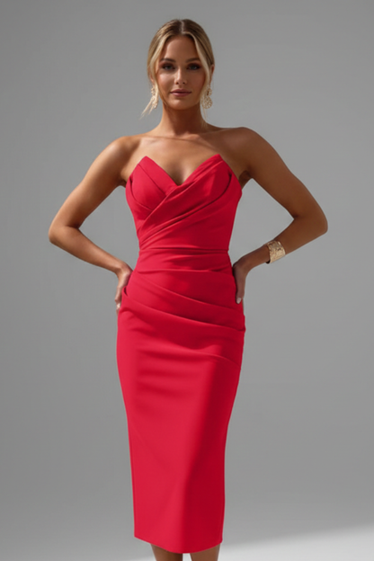 Women's Dress with Strapless Neckline and Ruched Skirt