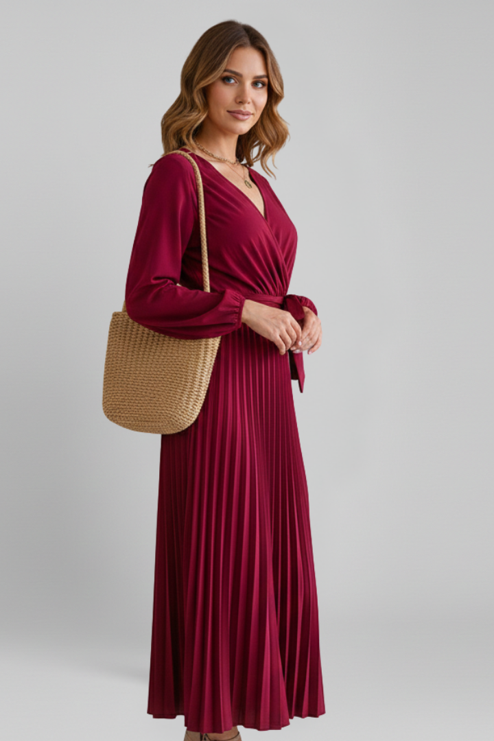 Women's Maxi Dress with Pleated Skirt and Sleeves